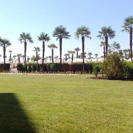 شقة Private Apartment In Sunny Beach ساني بيتش