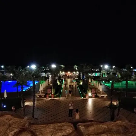 Private Apartment In Sunny Beach شقة